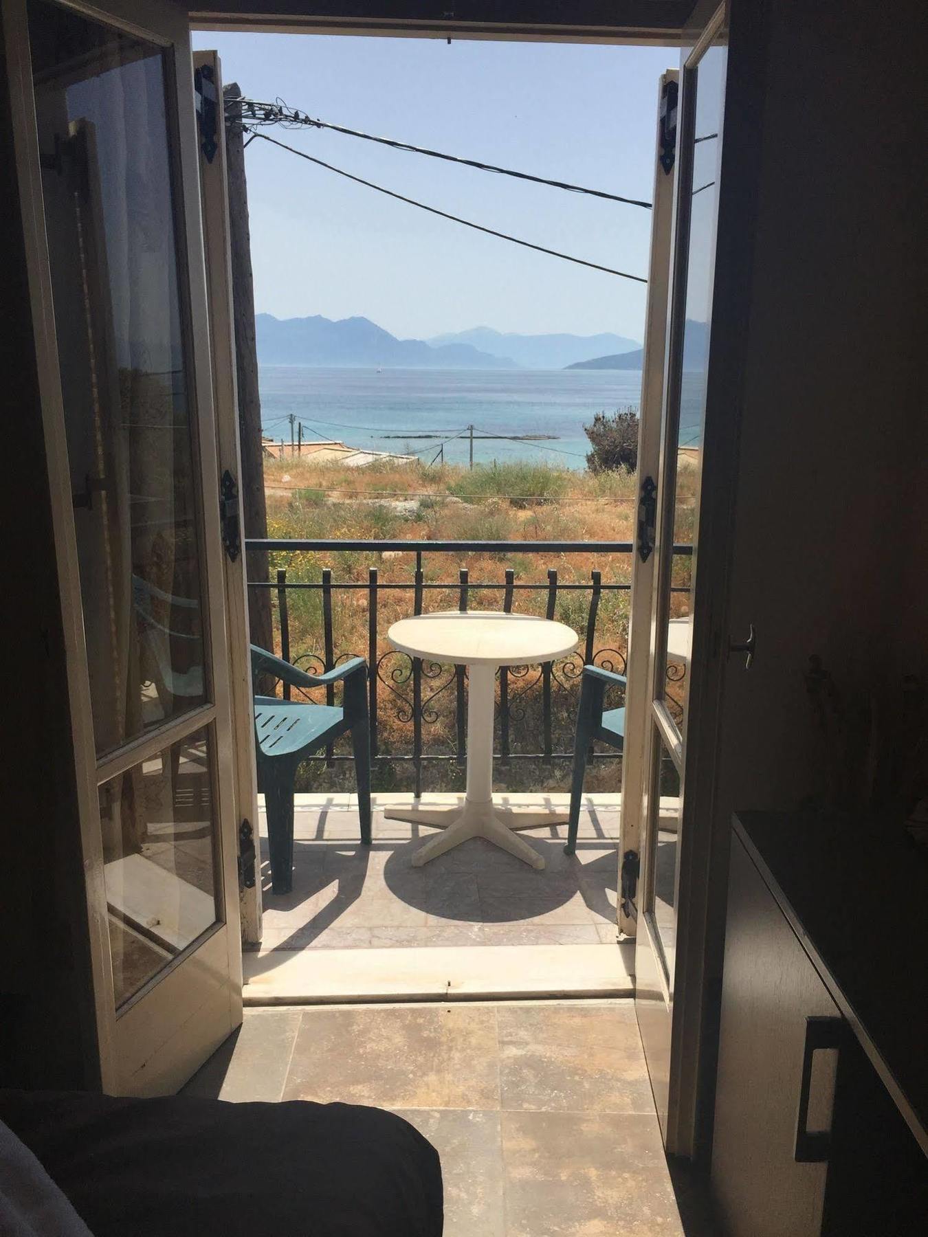 Ulrika Hotel Aegina Exterior foto